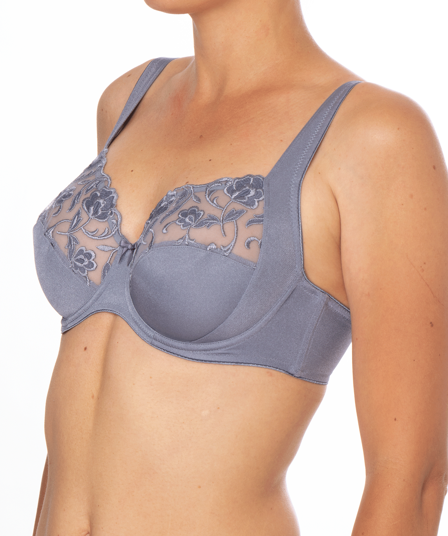 Détail du drapé avant correction de fitting